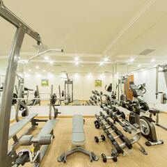 The Light Hotel фитнесс-зал фото 4