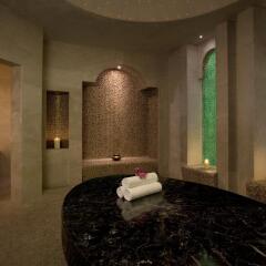 Отель Hilton Capital Grand Abu Dhabi сауна