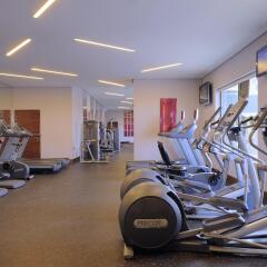 Radisson Blu Hotel, Abu Dhabi Yas Island фитнесс-зал