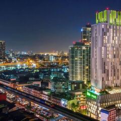 Отель Ibis Styles Bangkok Sukhumvit Phra Khanong Бангкок городской автобус