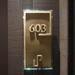 Отель Uptown Palace Италия, Милан - 10 отзывов об отеле, цены и фото номеров - забронировать отель Uptown Palace онлайн бассейн