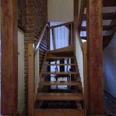 Апартаменты Generous Attic Apartment Прага гостиничный бар