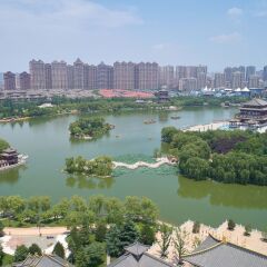 Отель Fu Rong Ge Hotel Китай, Сиань - отзывы, цены и фото номеров - забронировать отель Fu Rong Ge Hotel онлайн балкон