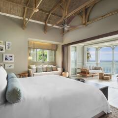 JW Marriott Mauritius Resort in Le Morne, Mauritius from 741$, photos, reviews - zenhotels.com guestroom photo 2