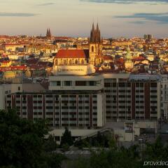 Отель InterContinental Prague Чехия, Прага - 12 отзывов об отеле, цены и фото номеров - забронировать отель InterContinental Prague онлайн городской автобус