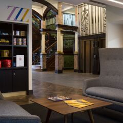 Отель Roomzzz Manchester Corn Exchange развлечения