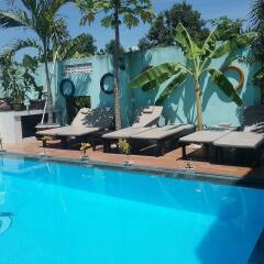 Отель Vip Garden Homestay Хойан бассейн