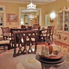 Отель 50 Lincoln Short North Bed and Breakfast питание