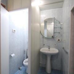 Ani Hostel Ереван ванная