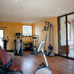 Отель Resort La Ghiaia - Guest House Сарцана фитнесс-зал фото 2