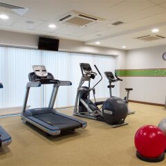 Отель Hampton by Hilton Minsk City Center Минск фитнесс-зал фото 4