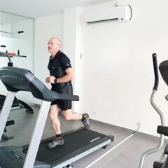The Beach - All Suite Hotel фитнесс-зал фото 2