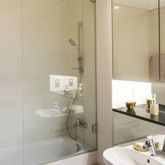 Апартаменты Dream Inn Dubai Apartments - Index Tower ванная фото 2