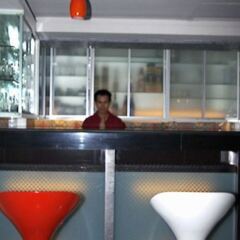 Отель Cozi Inn Bangkok Бангкок бассейн