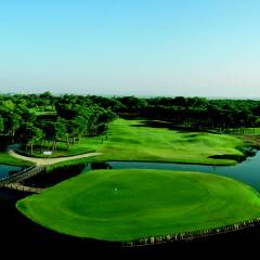 Sueno Hotels Golf Belek Турция, Белек - отзывы, цены и фото номеров - забронировать отель Sueno Hotels Golf Belek - All Inclusive онлайн спортивное сооружение