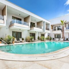 Отель Pefki Deluxe Residences Греция, Пефкохори - отзывы, цены и фото номеров - забронировать отель Pefki Deluxe Residences онлайн бассейн