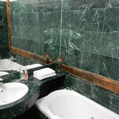 Отель Royal Road Residence Прага ванная