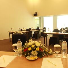 Novotel Surabaya Hotel