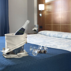 Hotel Exe Ciudad de Cordoba с домашними животными