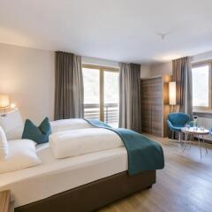 DolceVita Hotel Alpiana Resort Лана комната для гостей