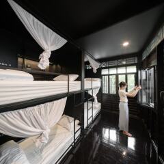 Kloem Hostel - Adults Only Бангкок фитнесс-зал фото 2