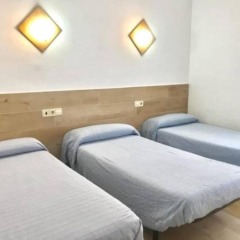 Отель Hostal Casa Torrent комната для гостей