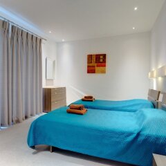 Отель Seaview Apartment In Fort Cambridge, Sliema Мальта, Слима - отзывы, цены и фото номеров - забронировать отель Seaview Apartment In Fort Cambridge, Sliema онлайн комната для гостей фото 4