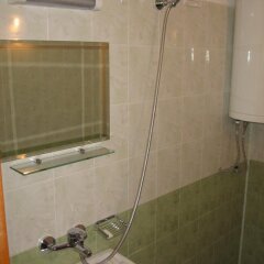 Отель Sun House Болгария, Боженци - отзывы, цены и фото номеров - забронировать отель Sun House онлайн ванная фото 2