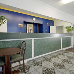 Отель Americas Best Value Inn-Marianna США, Марианна - отзывы, цены и фото номеров - забронировать отель Americas Best Value Inn-Marianna онлайн интерьер отеля