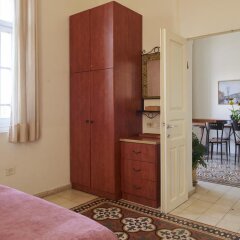 Ariela's Place Израиль, Иерусалим - отзывы, цены и фото номеров - забронировать отель Ariela's Place онлайн комната для гостей фото 4