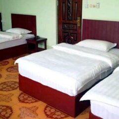 Hotel CF Lashio - Burmese Only комната для гостей фото 4