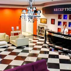 Ark Suite Hotel гостиничный бар
