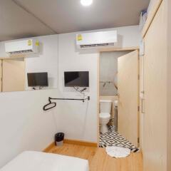 Отель Mhc Guest House Бангкок удобства в номере фото 2