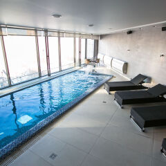 Гостиница DoubleTree by Hilton Novosibirsk в Новосибирске - забронировать гостиницу DoubleTree by Hilton Novosibirsk, цены и фото номеров Новосибирск с домашними животными