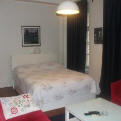 Отель Metropol Home сейф в номере