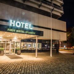 Отель First Hotel Atlantic Дания, Орхус - отзывы, цены и фото номеров - забронировать отель First Hotel Atlantic онлайн городской автобус