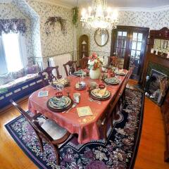 Отель Blue Gables Bed and Breakfast
