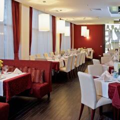 Отель Sol Nessebar Palace Hotel - Все включено Болгария, Несебр - 9 отзывов об отеле, цены и фото номеров - забронировать отель Sol Nessebar Palace Hotel - Все включено онлайн помещение для мероприятий фото 2