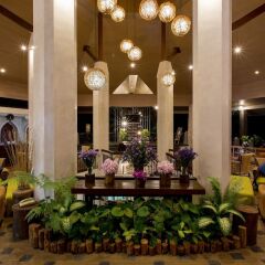 Отель Mandarava Resort and Spa Karon Beach интерьер отеля фото 5