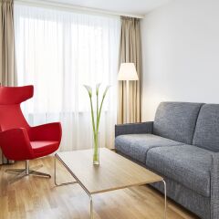 Отель NH Collection Hamburg City комната для гостей