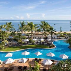 Отель Sofitel Fiji Resort And Spa бассейн