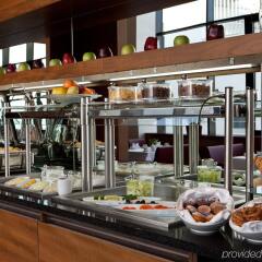 Гостиница Crowne Plaza Санкт-Петербург Аэропорт гостиничный бар