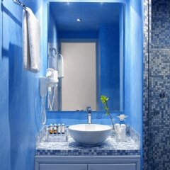 Отель Santorini Kastelli Resort ванная фото 2