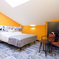 Отель JC Rooms Chueca Испания, Мадрид - отзывы, цены и фото номеров - забронировать отель JC Rooms Chueca онлайн сейф в номере
