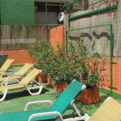 Feetup Yellow Nest Hostel Barcelona Барселона спортивное сооружение