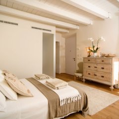 CasaVostra - Ambience Suites in Ostra Vetere, Italy from 203$, photos, reviews - zenhotels.com guestroom photo 2