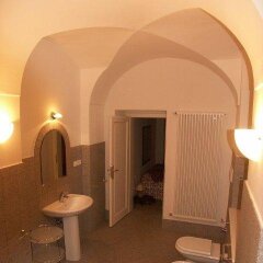 Отель PVH Charming Flats Vlasska Чехия, Прага - отзывы, цены и фото номеров - забронировать отель PVH Charming Flats Vlasska онлайн ванная фото 2