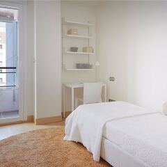 Отель Hondarribi 63C Apartment by FeelFree Rentals Испания, Фуэнтеррабиа - отзывы, цены и фото номеров - забронировать отель Hondarribi 63C Apartment by FeelFree Rentals онлайн комната для гостей