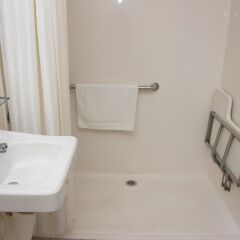 Отель Best Western Lakewood Inn ванная