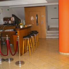 Moka Hotel гостиничный бар